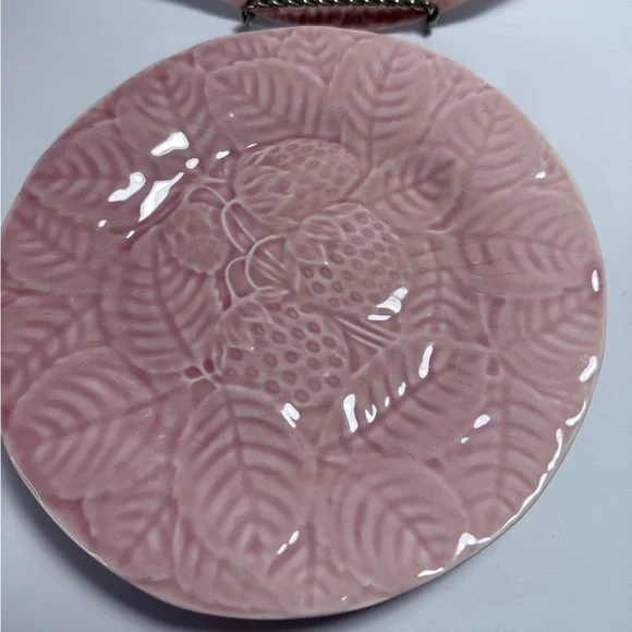 Vintage Jay Wilfred Andrea by Sadek Pink Embossed Floral Plate Portugal set of 4